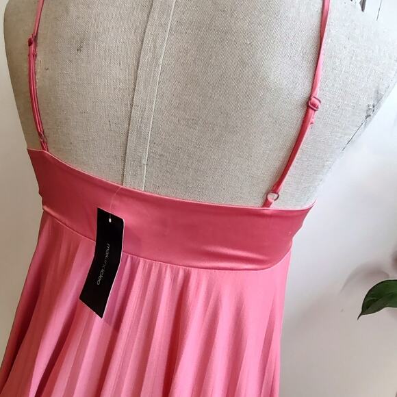 MaxAndCleo NWT Coral Sunburst Pleated Mini Dress Size 8 - Picture 14 of 16